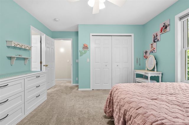 9468 Orangeview Drive, Portage, MI 49024