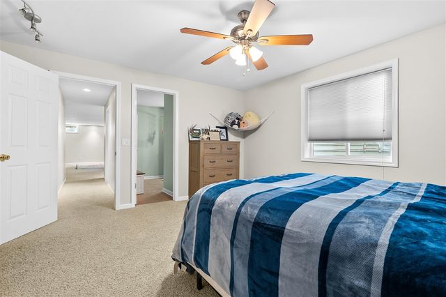 9468 Orangeview Drive, Portage, MI 49024
