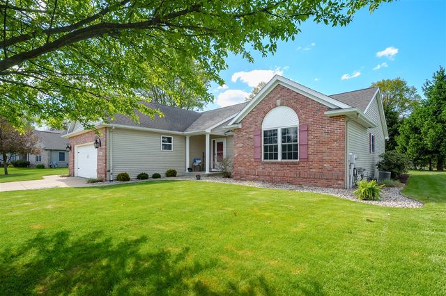 9468 Orangeview Drive, Portage, MI 49024