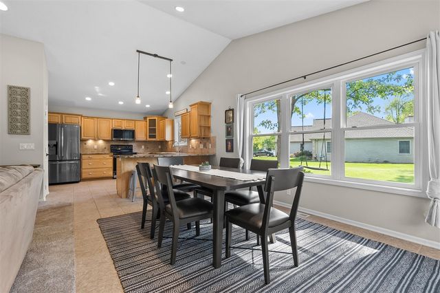 9468 Orangeview Drive, Portage, MI 49024