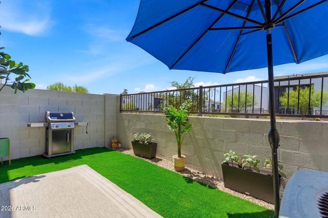 2279 W LAURIE Lane, Phoenix, AZ 85021