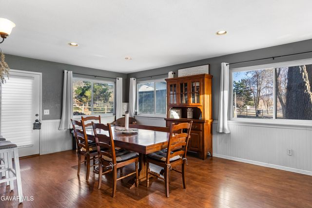 28050 Black Gold Way, Tehachapi, CA 93561