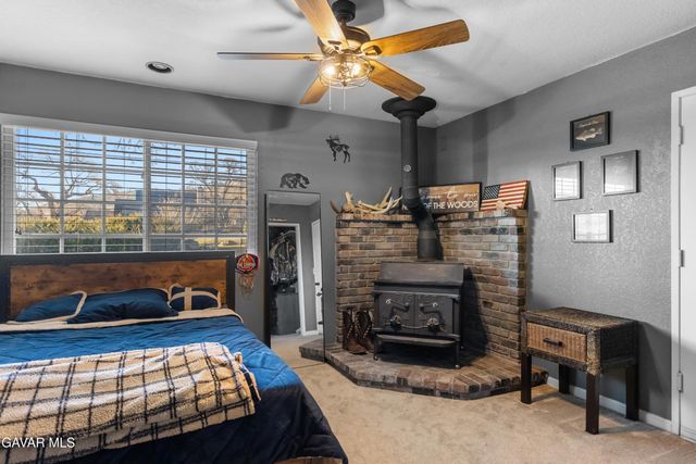 28050 Black Gold Way, Tehachapi, CA 93561