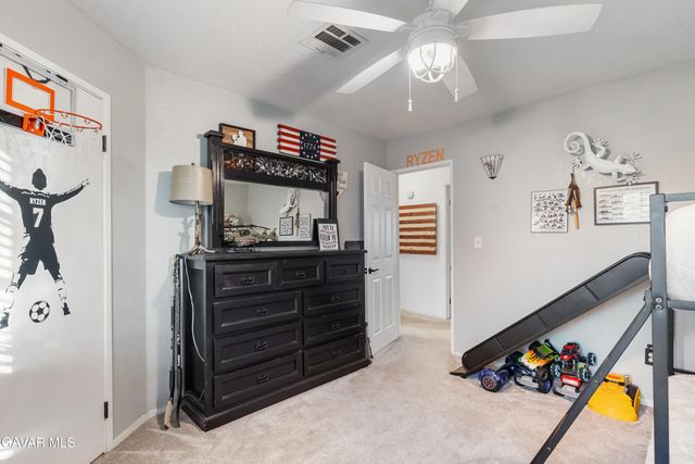 28050 Black Gold Way, Tehachapi, CA 93561