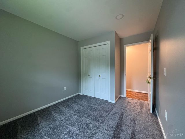 5569 Goldcrest Drive, Green Twp, OH 45238