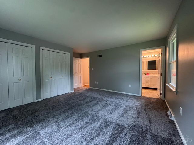 5569 Goldcrest Drive, Green Twp, OH 45238