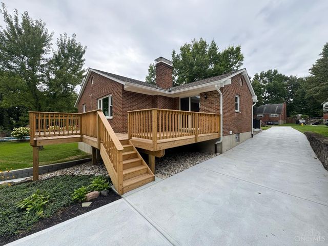 5569 Goldcrest Drive, Green Twp, OH 45238