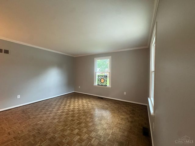 5569 Goldcrest Drive, Green Twp, OH 45238