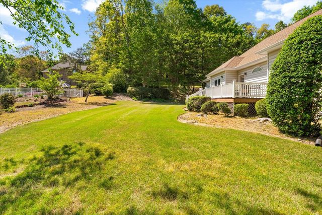 409 Amanda Way, Rocky Face, GA 30740