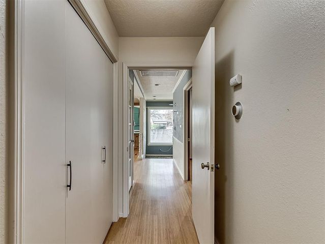 10 Rustic Hills Street, Norman, OK 73072