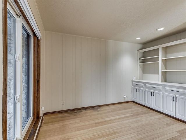 10 Rustic Hills Street, Norman, OK 73072