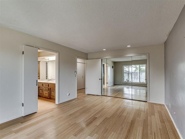 10 Rustic Hills Street, Norman, OK 73072