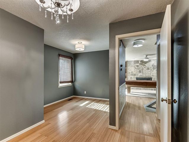 10 Rustic Hills Street, Norman, OK 73072