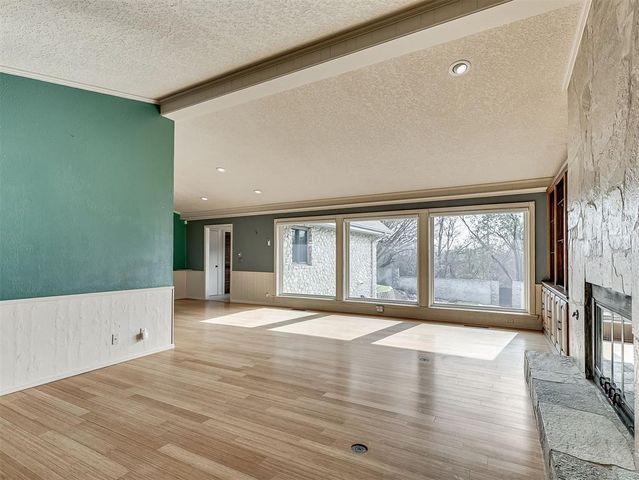 10 Rustic Hills Street, Norman, OK 73072