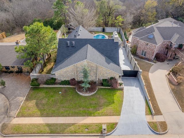 10 Rustic Hills Street, Norman, OK 73072