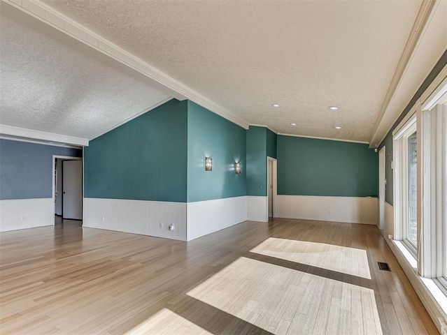 10 Rustic Hills Street, Norman, OK 73072