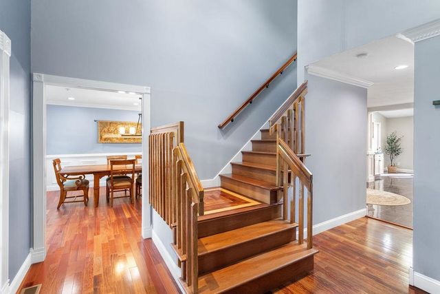 7 Jenny Hill Lane, Nashua, NH 03062