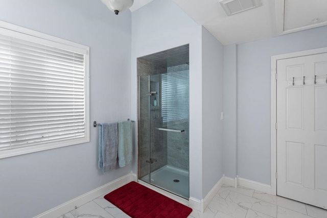 7 Jenny Hill Lane, Nashua, NH 03062
