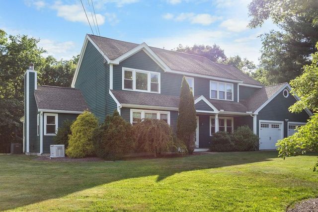 7 Jenny Hill Lane, Nashua, NH 03062