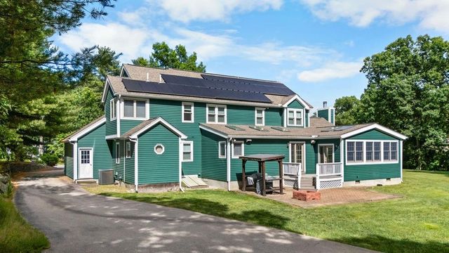 7 Jenny Hill Lane, Nashua, NH 03062