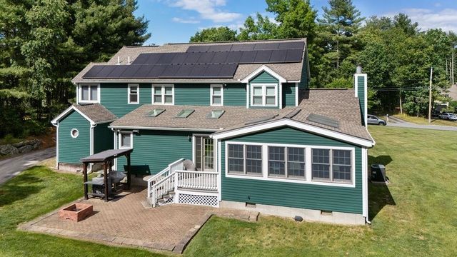 7 Jenny Hill Lane, Nashua, NH 03062