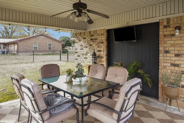 604 Marion Drive, Winnsboro, TX 75494