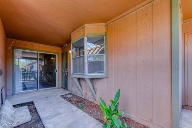 413 North Lamb Boulevard F, Las Vegas, NV 89110