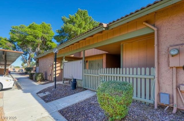 413 North Lamb Boulevard F, Las Vegas, NV 89110