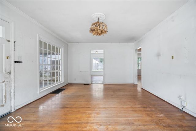 5808 Primrose Avenue, Indianapolis, IN 46220