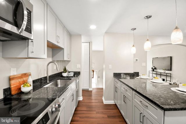 6695 POSSUM CT, Columbia, MD 21045