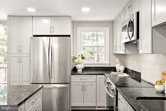 6695 POSSUM CT, Columbia, MD 21045