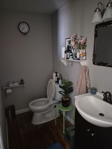 155 Washington St, New Bedford, MA 02740