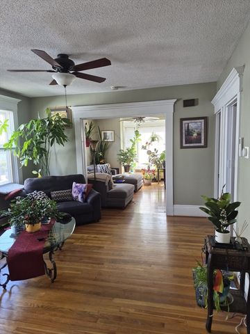 155 Washington St, New Bedford, MA 02740