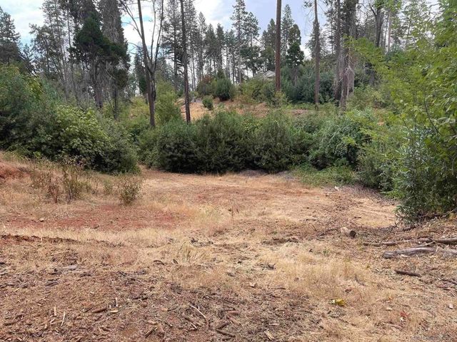 5930 Fickett Ln, Paradise, CA 95969