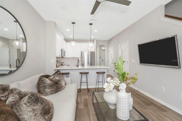 7031 TOWERING SPRUCE DRIVE, Riverview, FL 33578