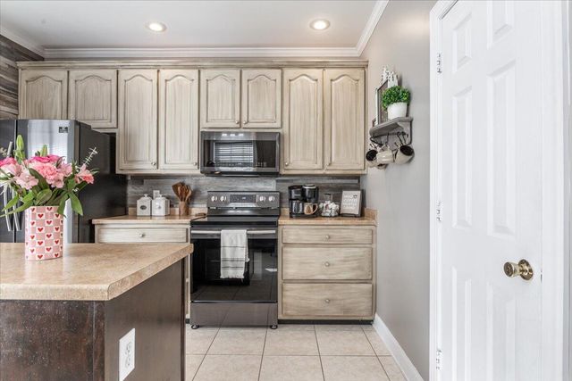 190 Sycamore Drive, Chickamauga, GA 30707