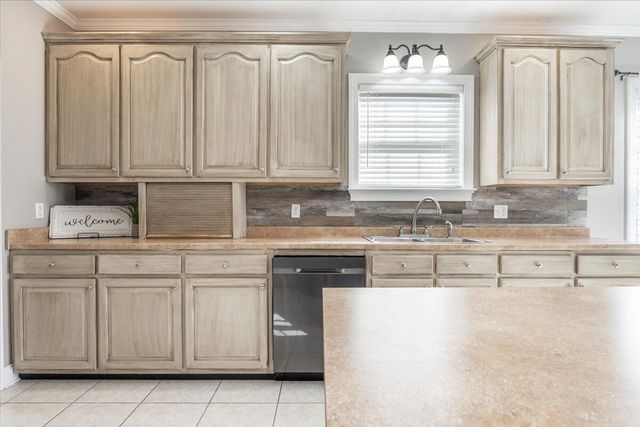 190 Sycamore Drive, Chickamauga, GA 30707