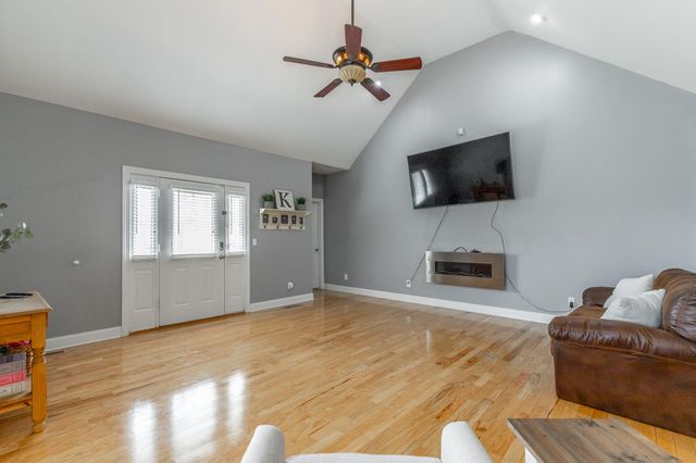 190 Sycamore Drive, Chickamauga, GA 30707