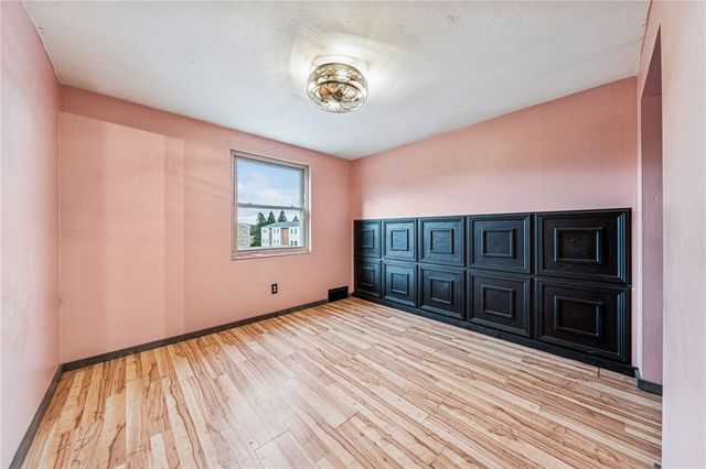 148 Van Dr, Bullskin Twp, PA 15425