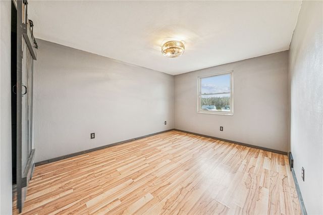 148 Van Dr, Bullskin Twp, PA 15425