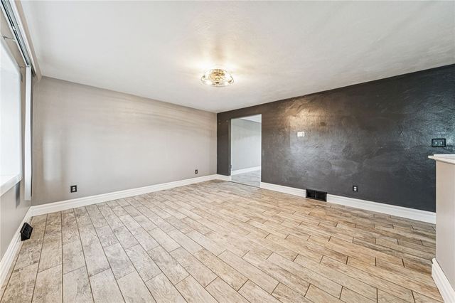 148 Van Dr, Bullskin Twp, PA 15425