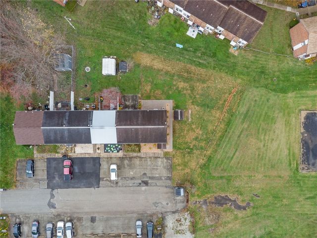 148 Van Dr, Bullskin Twp, PA 15425