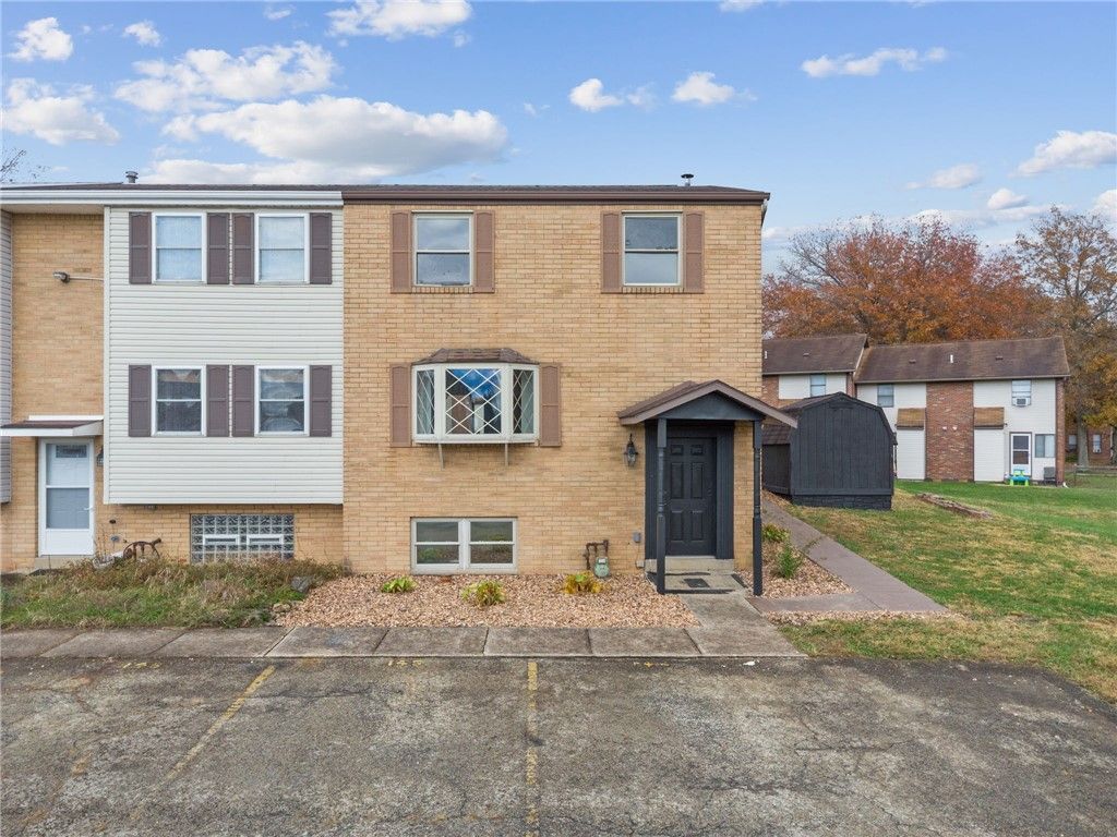 148 Van Dr, Bullskin Twp, PA 15425