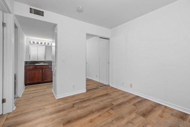 4524 Wilson Ave 201, San Diego, CA 92116