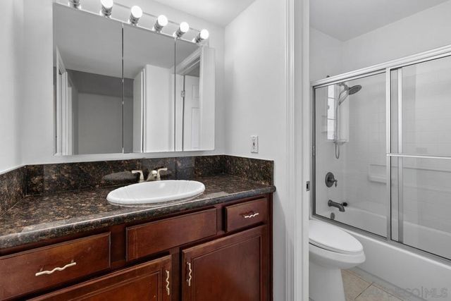 4524 Wilson Ave 201, San Diego, CA 92116