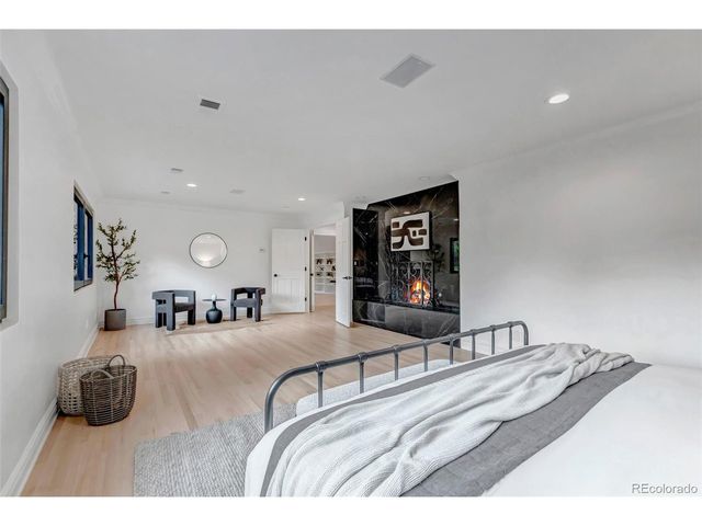 17 E Belleview Ln, Greenwood Village, CO 80121