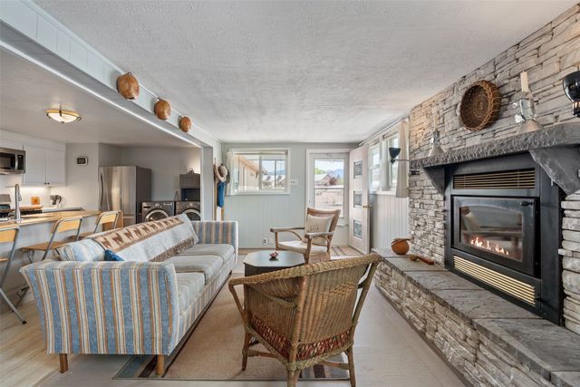 1 Calle Andreita, Santa Fe, NM 87506