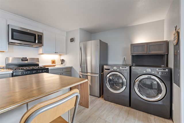 1 Calle Andreita, Santa Fe, NM 87506