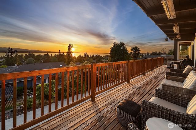 1116 Vista Place, Edmonds, WA 98020