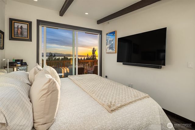 1116 Vista Place, Edmonds, WA 98020